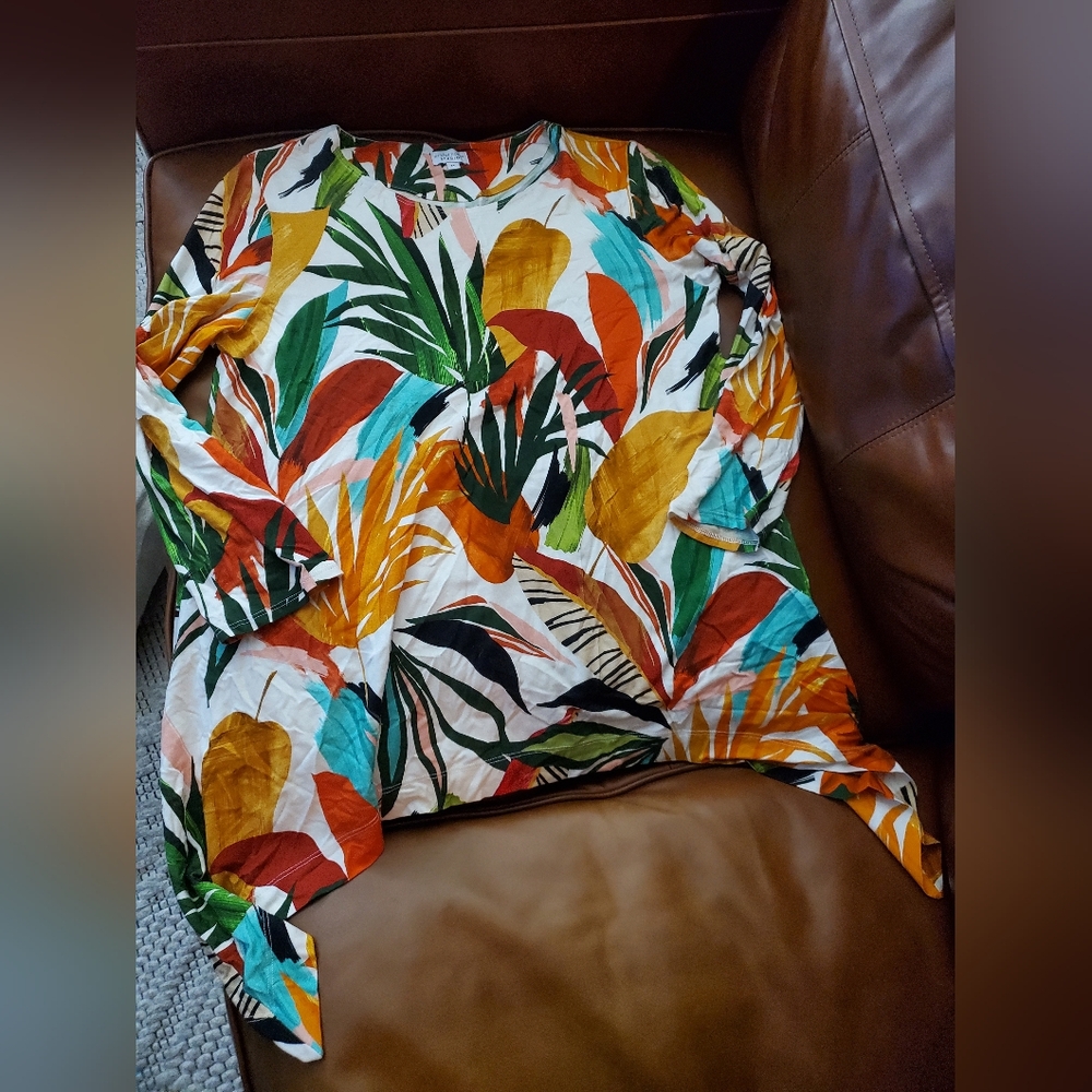 Artful Home Studio Tunic Top Medium M Resortwear Cruise Oversized
